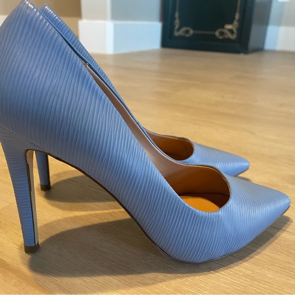 Call it Spring Periwinkle Heels - Picture 2 of 3